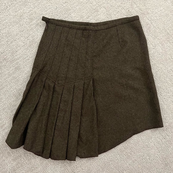 DVF Diane Von Furstenberg 100% wool Giatello asymmetrical skirt, size 2 - Picture 2 of 8